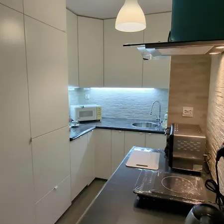 Pola アパート ピワ