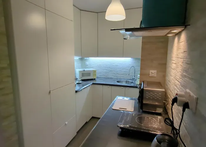 Pola アパート ピワ